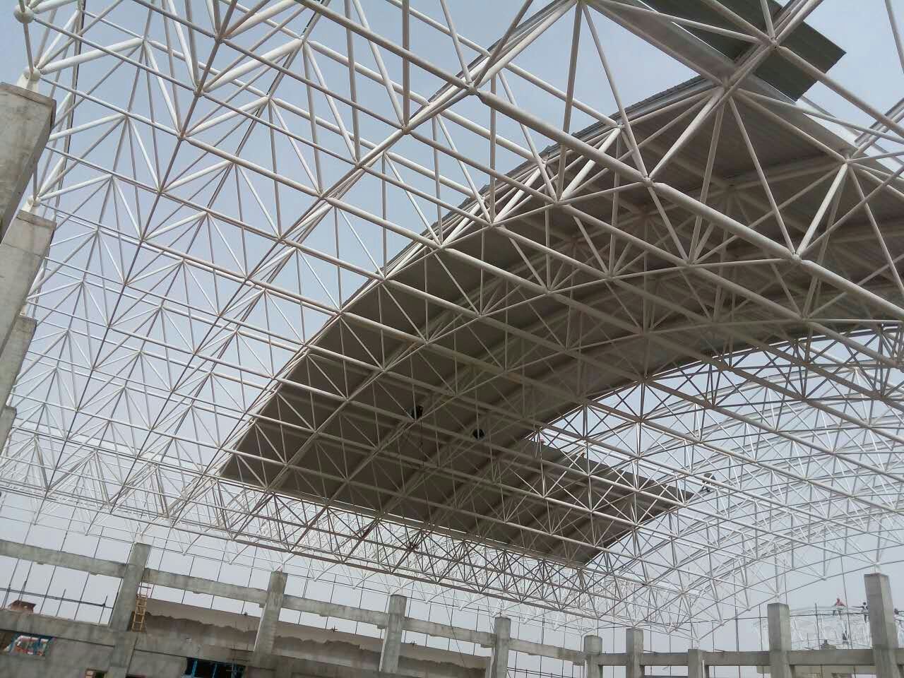 余姚青岛一汽网架